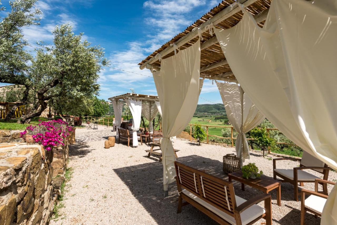 Agriturismo Schiaccia Ghiande マッサ・マリッティマ エクステリア 写真